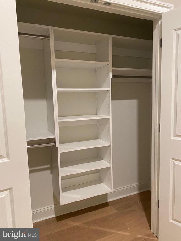 Building Photo - 1900 Arch St