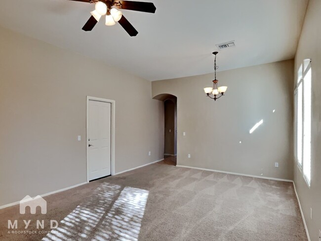 Building Photo - 12533 E Red Canyon Pl