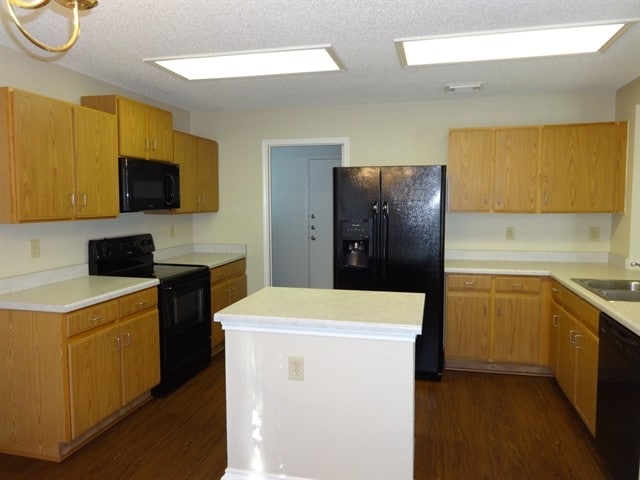 Building Photo - 6806 Winterpath Dr