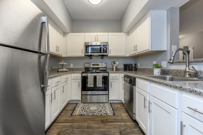 Foto del edificio - Waterford Hills