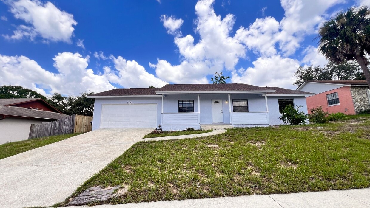 Foto principal - 6421 Undine Way