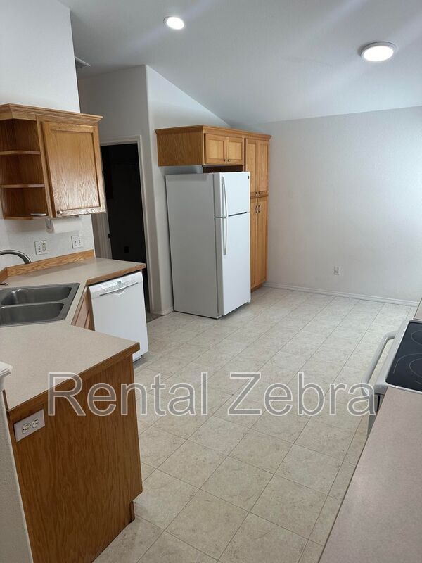 Foto del edificio - 1937 SW 37th St