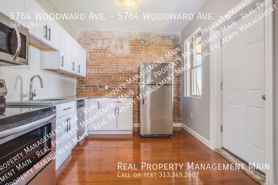 Foto principal - 5764 Woodward Ave