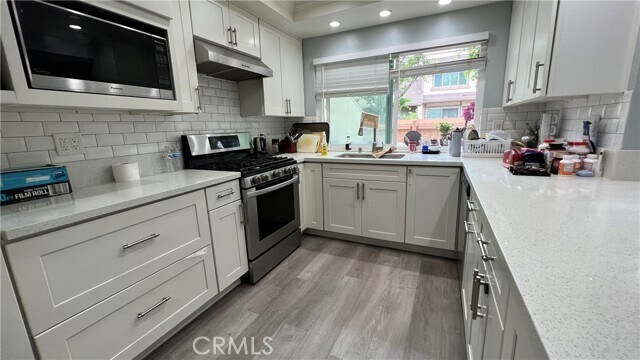 Building Photo - 2315 Conejo Ln