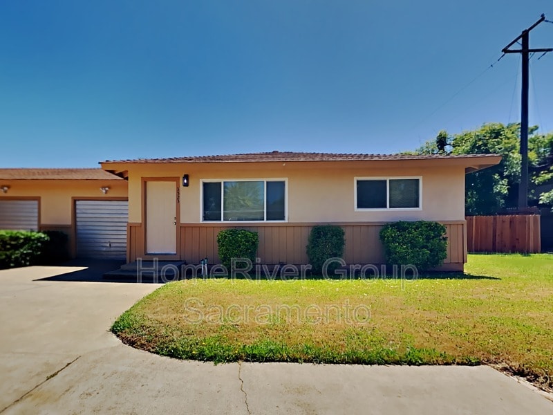 3523 Grant Park Dr, Carmichael, CA 95608 Condo for Rent in Carmichael, CA