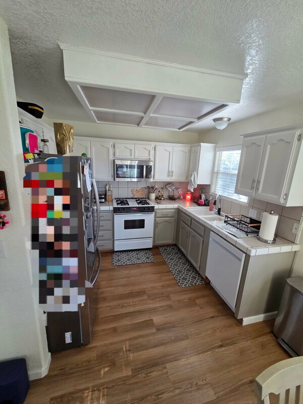 Building Photo - 455 Westgate Pl