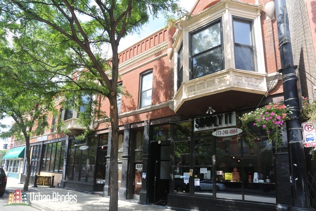Primary Photo - 2269 N Lincoln Ave