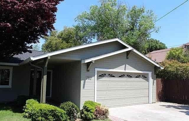 Building Photo - 2160 Linden St