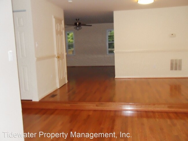 Building Photo - 4 br, 2.5 bath House - 9 Hunters Gate Ct
