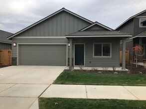 Building Photo - 3077 NW Boxelder Ave