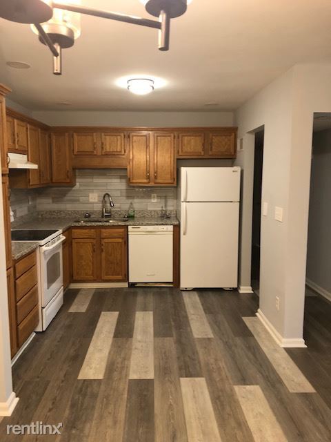 Building Photo - 2 br, 2 bath Condo - 1 Dupont Way #6 Unit #6