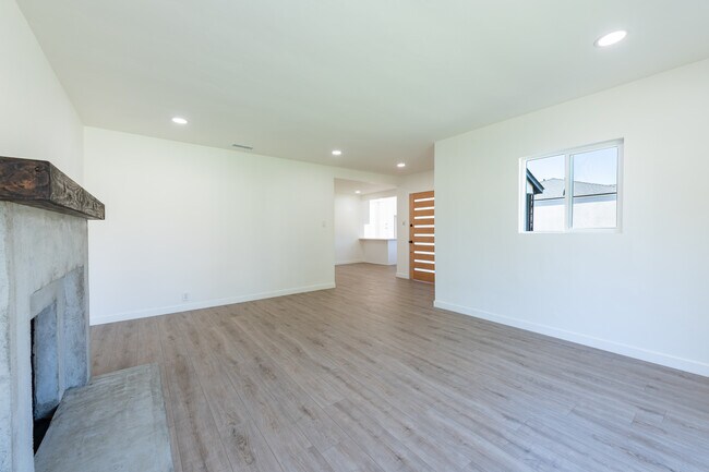 Foto del edificio - 1101 N Florence St