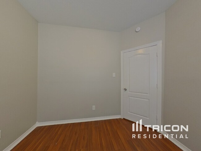 Foto del edificio - 28818 Hidden Cove Dr