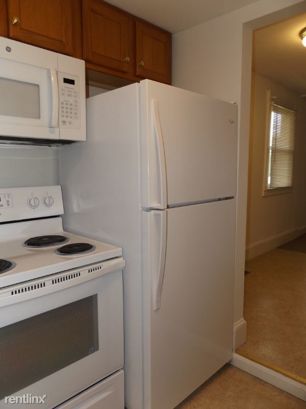 Building Photo - 1 br, 1 bath Apartment - 766 Central Ave