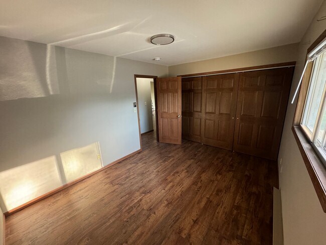 Foto del edificio - 335 Rae Ln