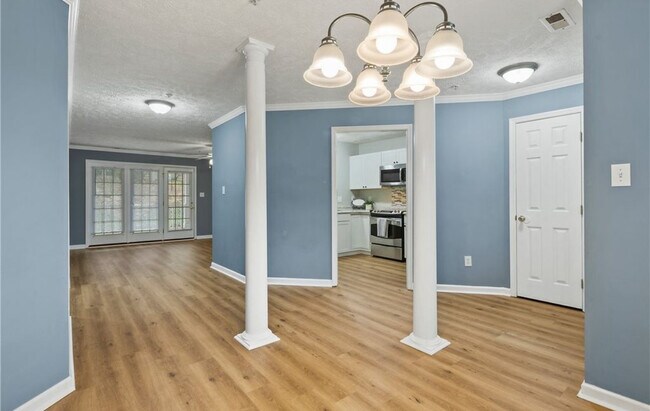 Foto del edificio - 331 Bubble Creek Ct