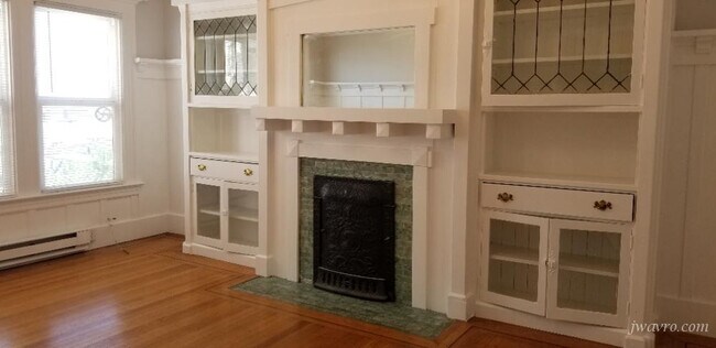 Building Photo - 1072 Jackson St