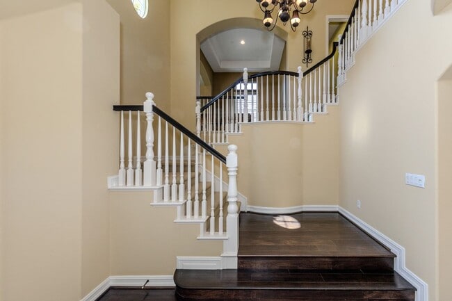 Building Photo - 3811 Belgain Ln