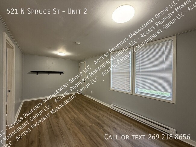 Foto del edificio - 521 Spruce St