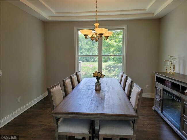 Building Photo - 4620 Foxberry Dr