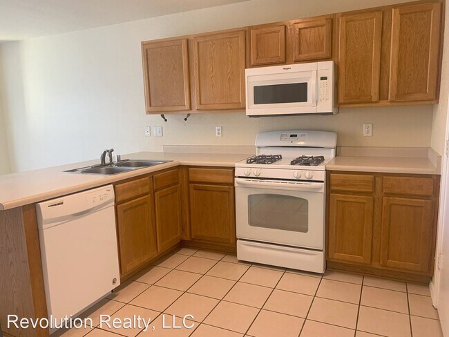 Foto del edificio - 4 br, 2.5 bath House - 5000 Kyler Road