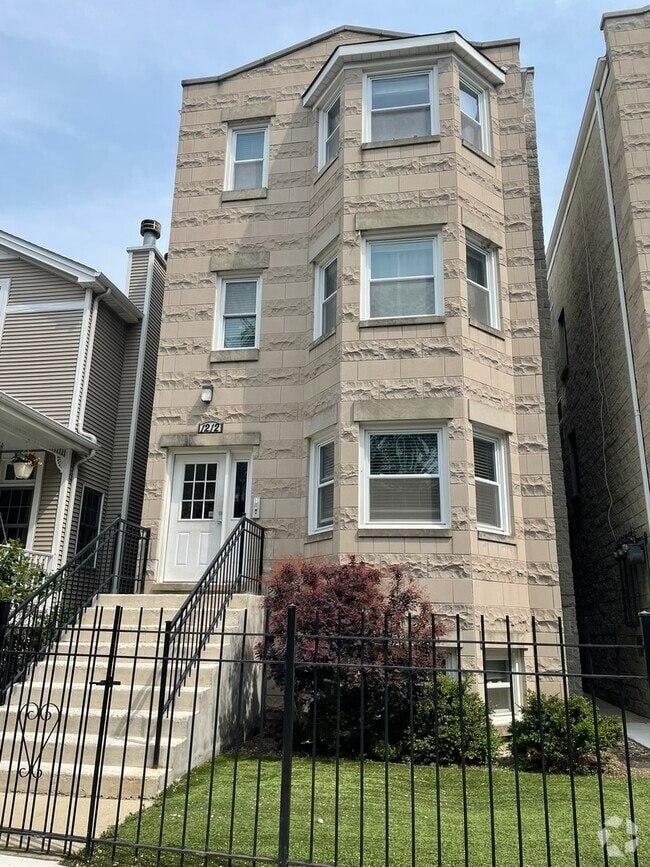 Building Photo - 1212 W Henderson St
