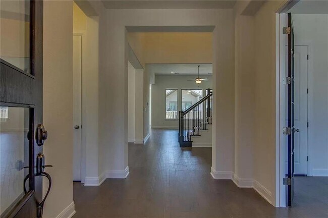 Building Photo - 307 Parke Wind Way