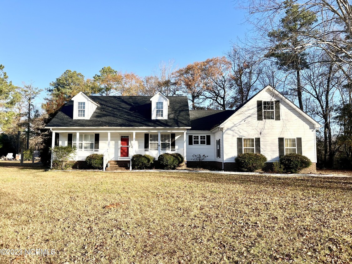 107 Deberry Ln, South Mills, NC 27976 House Rental in South Mills, NC