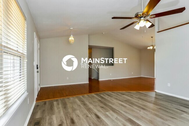 Building Photo - 3 Bedroom Pet-Friendly Home in OFALLON, MO with Main Street Renewal