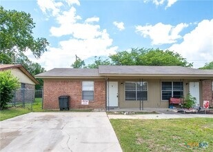 Building Photo - 1513 Janis Dr