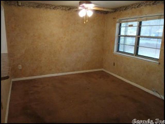 Building Photo - 14601 Joan Dr