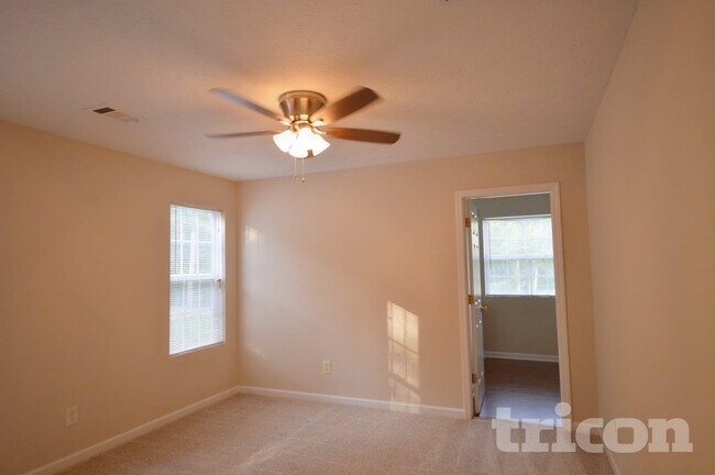 Foto del edificio - 1206 Catalina Pkwy