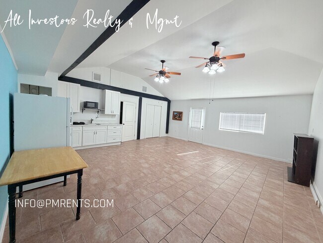 Foto del edificio - 420 Hutchison St