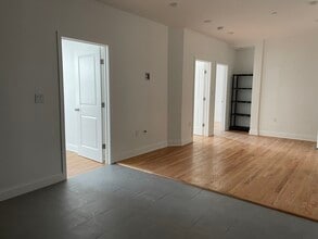 Building Photo - 52 Washington Ave