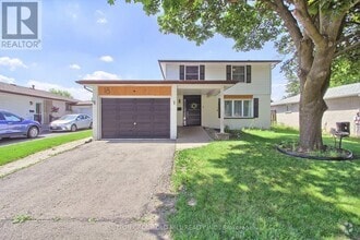 Building Photo - 18 Barkwood Ct