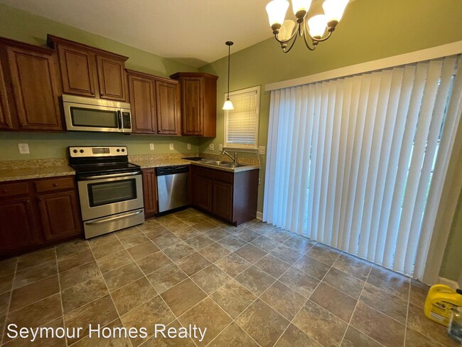 Building Photo - 3 br, 2 bath House - 102 Padstone Court