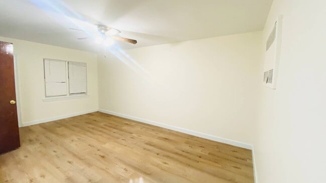 Foto del edificio - 9947 3rd Ave