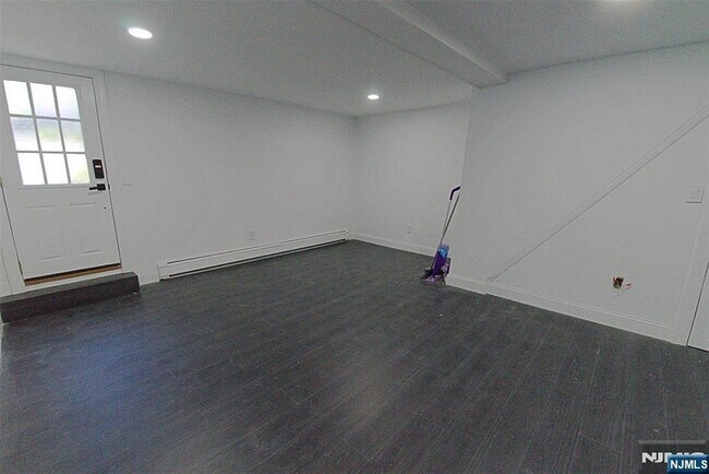 Foto del edificio - 401 Undercliff Ave