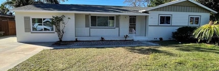 Building Photo - 562 Hartley Pl
