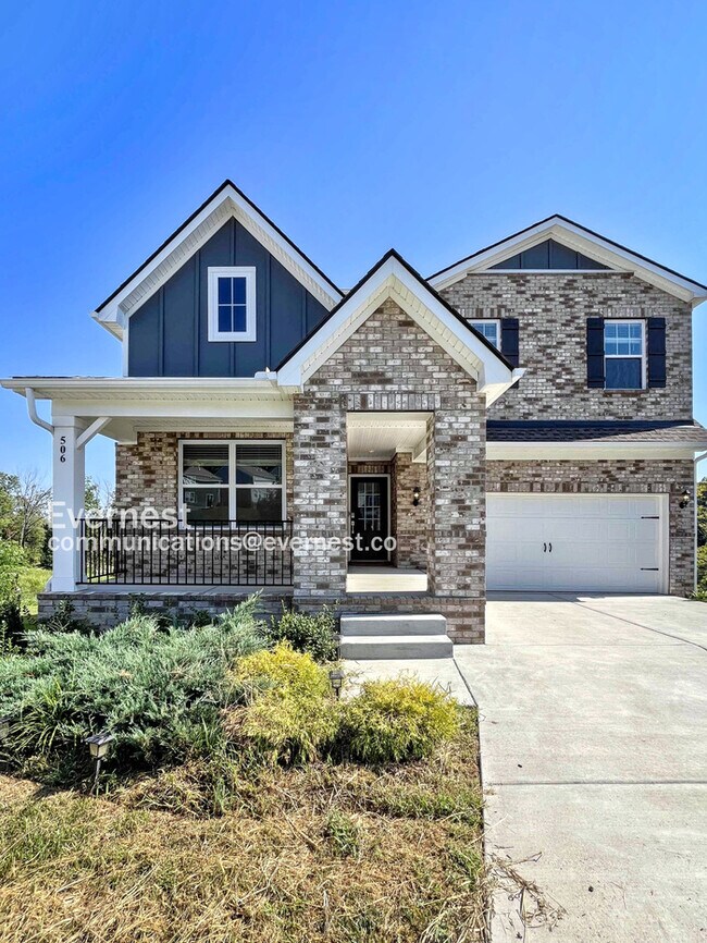 Building Photo - 506 Lyness Dr