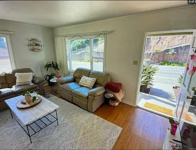 Foto del edificio - 3296 Talbot St