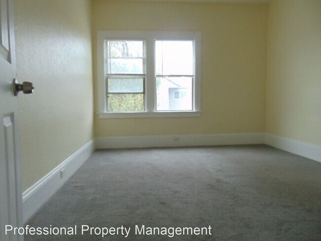 Building Photo - 2 br, 1 bath House - 444 5th Street