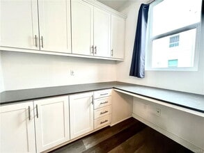 Building Photo - 2336 Synergy