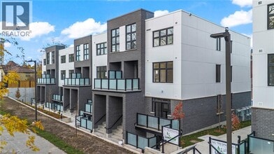 Building Photo - 31 Mill St