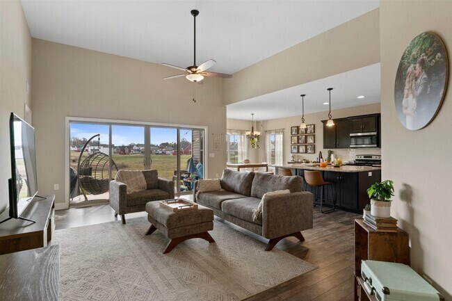 Primary Photo - 7052 Stone Meade Ct.