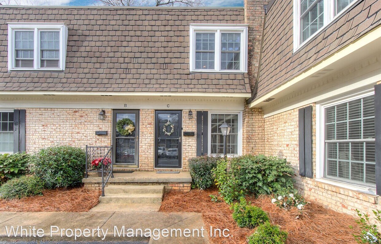 Primary Photo - 2 br, 2.5 bath House - 1708 Roxborough Roa...