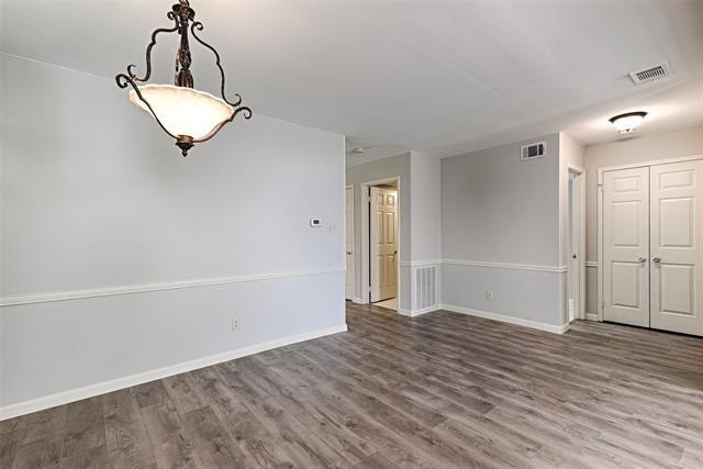 Foto del edificio - 7805 Prescott Dr