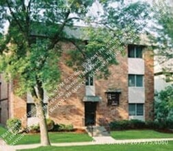 Building Photo - 130 N Hancock St