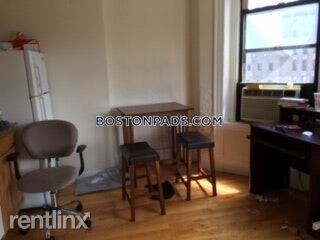 Primary Photo - 315 Huntington Ave