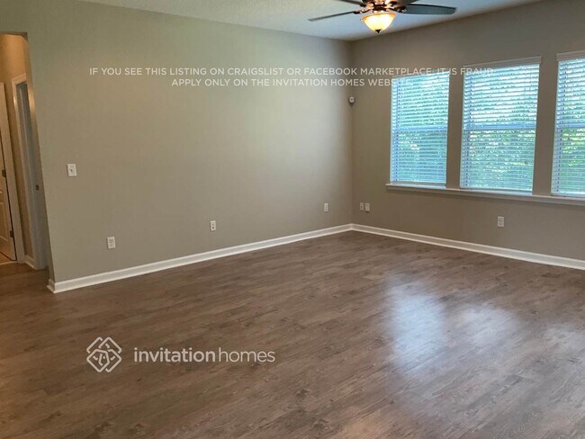 Building Photo - 161 Woodfield Ln